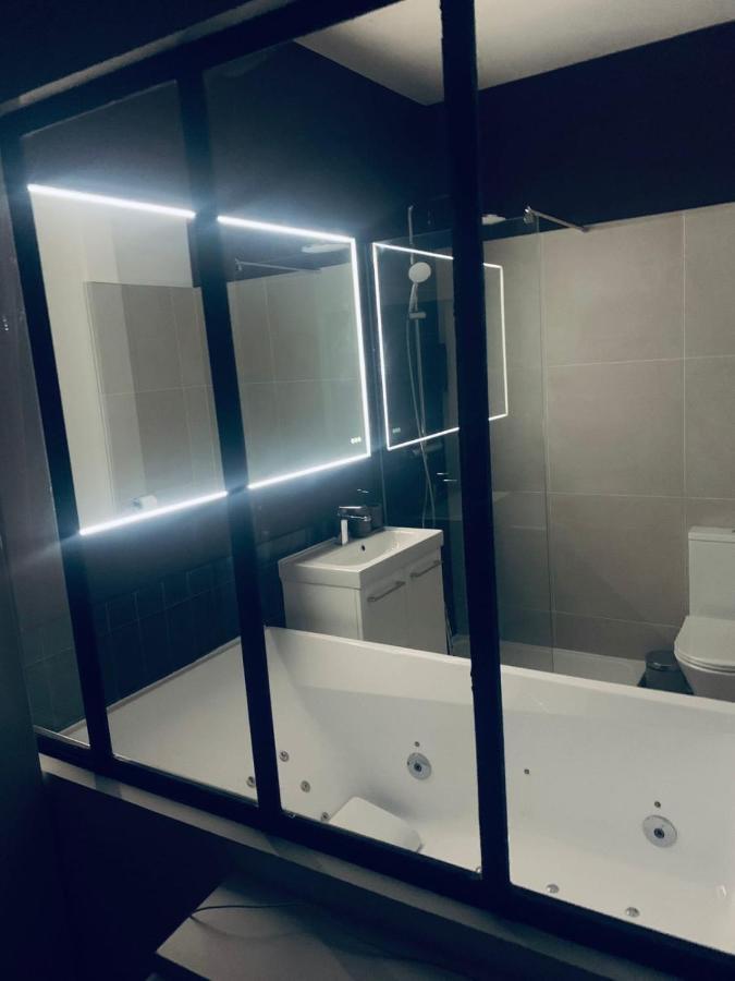 Sweet Love Room - Jacuzzi Privatif Montreuil  Exteriér fotografie