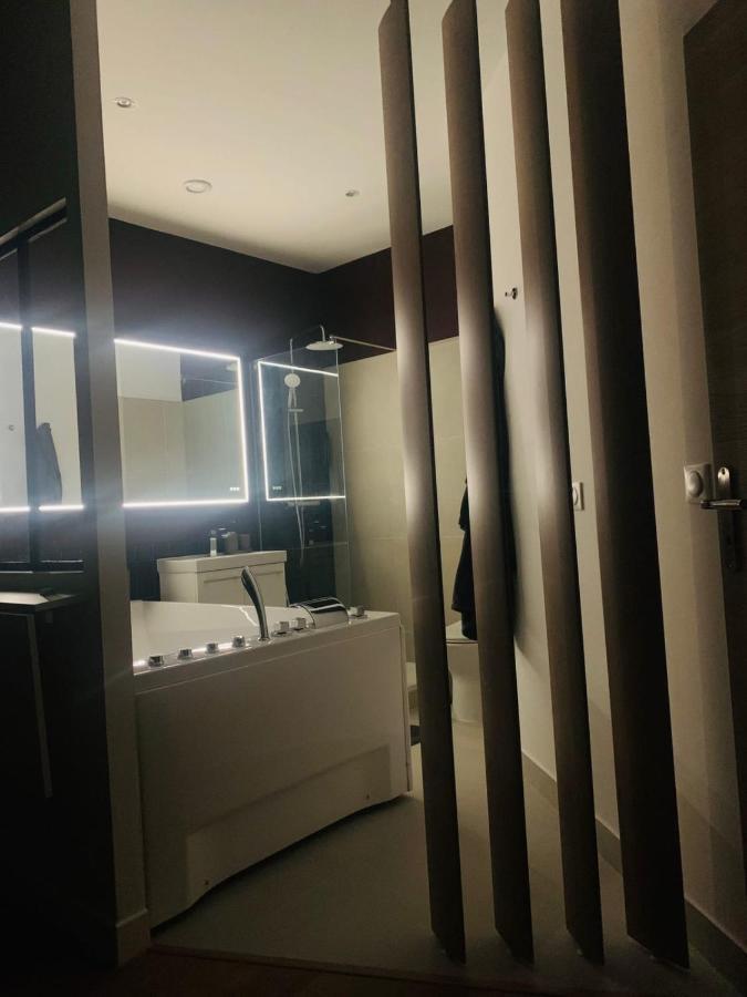 Sweet Love Room - Jacuzzi Privatif Montreuil  Exteriér fotografie